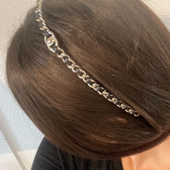 Chanel headband - Picture 4 of 5